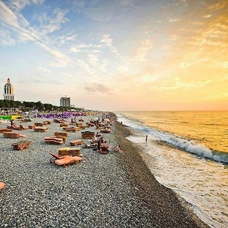 Baratashvili 29 Apartment Batumi Eksteriør billede